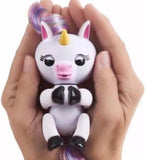 Fingerlings Baby Unicorn - Gigi (White with Rainbow Mane and Tail)