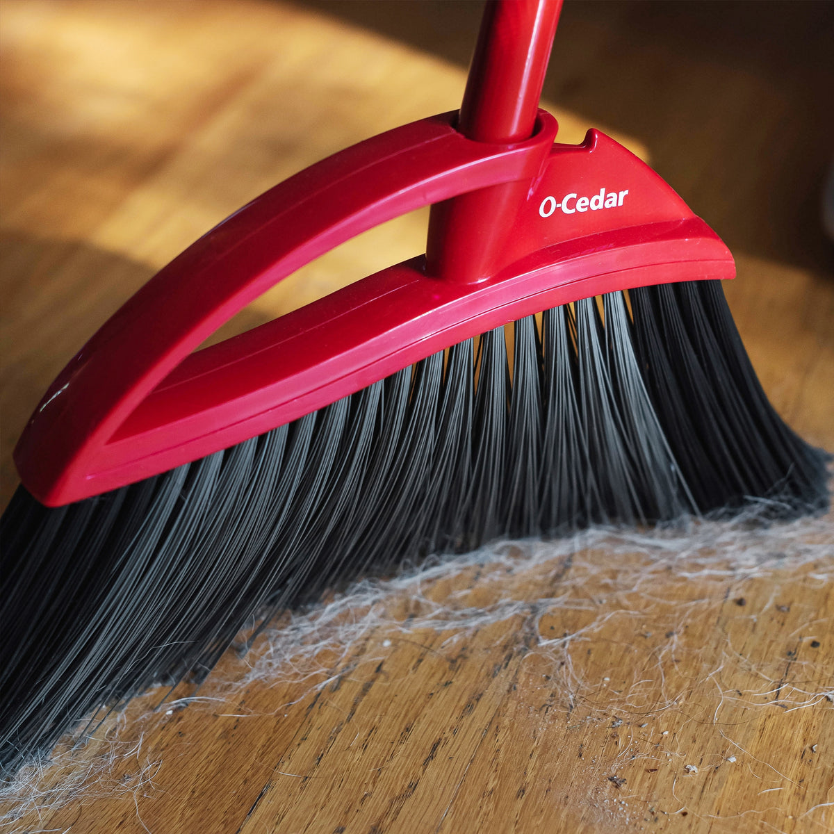 O-Cedar One Sweep & Pet Pro Broom with Step-on Dustpan - product image 6